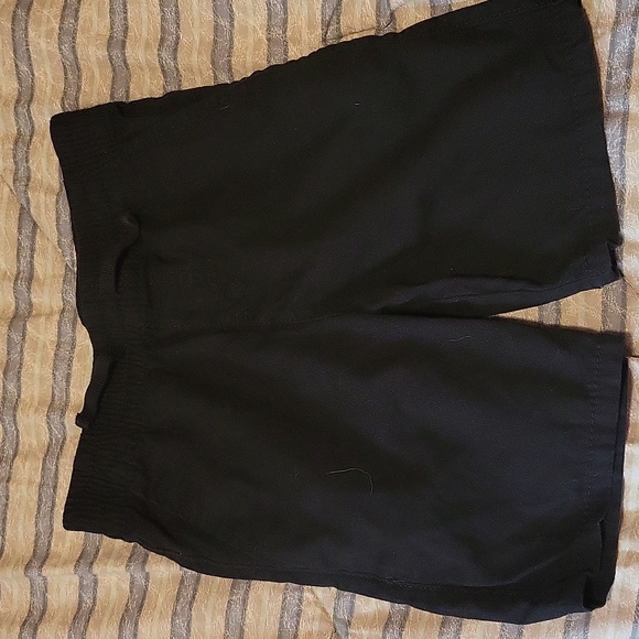 Levi's black boy shorts - Picture 1 of 4